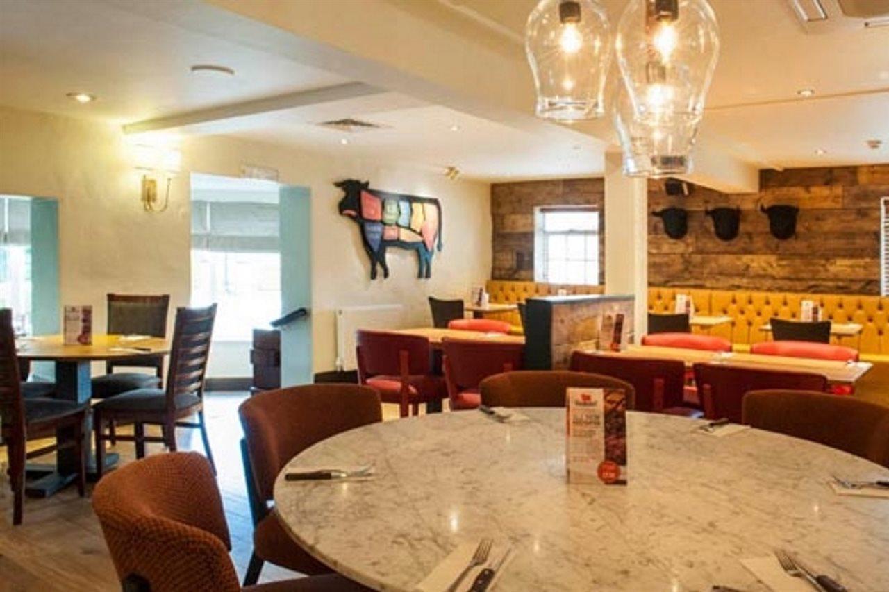 Premier Inn Wirral - هسويل المظهر الخارجي الصورة
