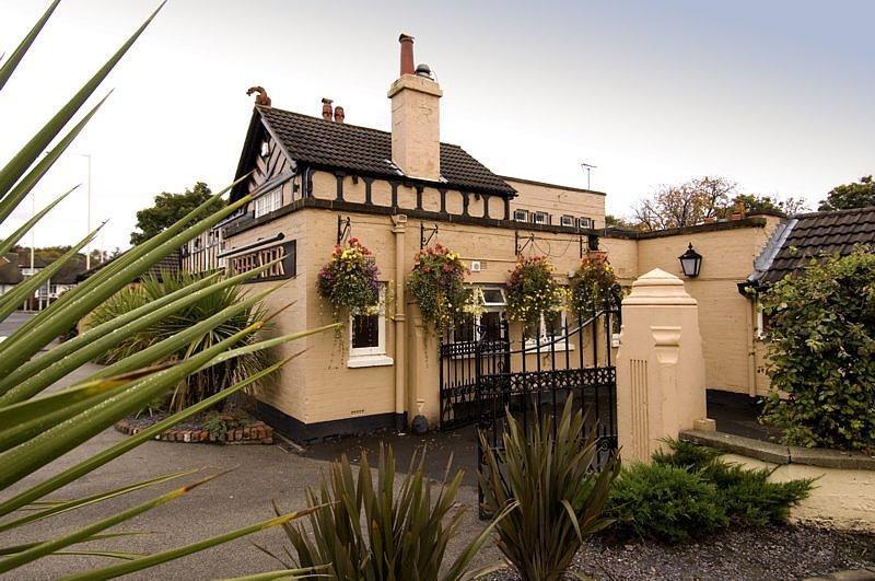 Premier Inn Wirral - هسويل المظهر الخارجي الصورة